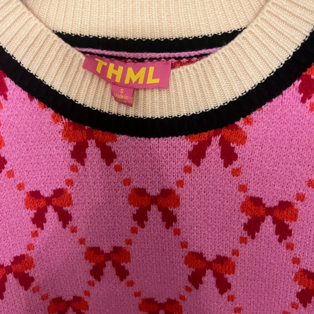 THML Pink and Red Bow Pattern Short Sleeve Sweater - Picture 4 of 4